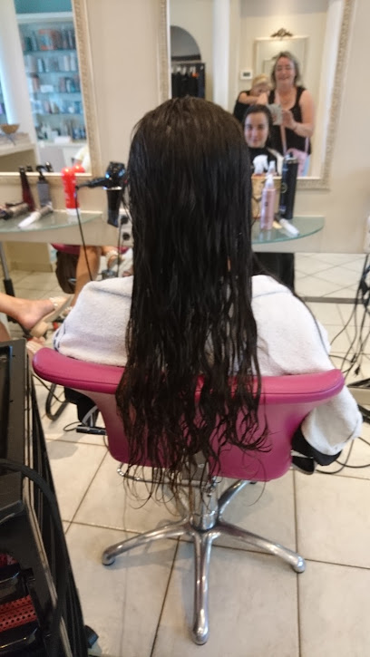 Alicia e Isabel | Peluqueria en Miranda de Ebro / Burgos