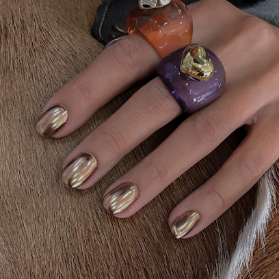 Valkyria | Salón de Uñas y Manicura en Badajoz