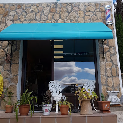 Piedras Papel y tijera | Peluqueria en Galápagos / Guadalajara