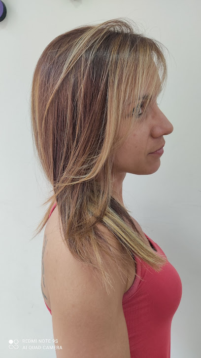 Peluquería y Estética Entrepelos Gavà | Peluquería en Gavà / Barcelona