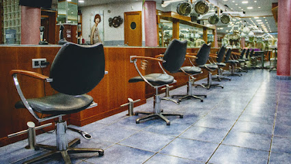 Rafael Escuder Estilistes | Peluqueria en Cerdanyola del Vallès / Barcelona