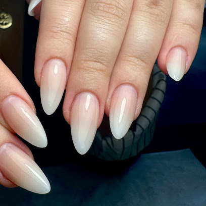 Bloom Nails | Salón de Uñas y Manicura en Alcorcón