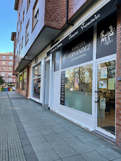 Vanessa Fernández | Peluquería en Avilés / 