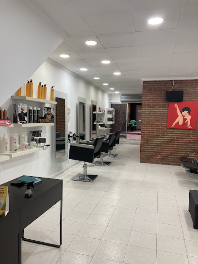Avilés Tello | Peluqueria en Ripollet / Barcelona