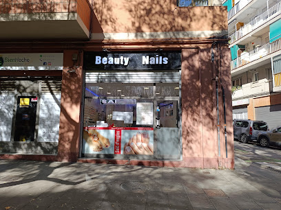 BeautyNails | Salón de Manicura y Uñas en Barcelona / 