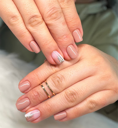 ENails Beauty | Salón de Manicura y Uñas en Madrid / 