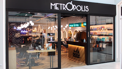 Metrópolis Peluquería y Barbería | Peluquería en Granada / Granada