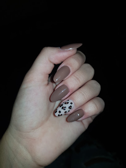Di»Nails | Salón de Uñas y Manicura en Pontevedra