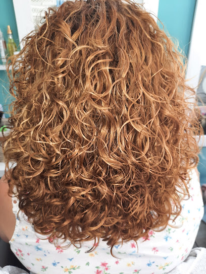 CENTRO de BELLEZA PELUQUERIA SILVIA | Peluqueria en Campillos / Málaga