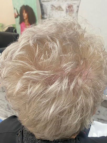 Rocio de la vega | Peluqueria en Huelva / Huelva