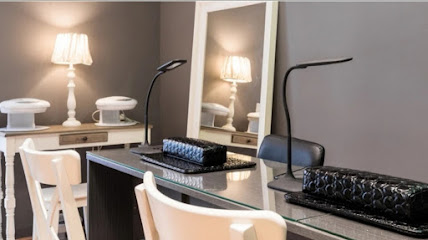 Allure Nails | Salón de Manicura y Uñas en Madrid / 