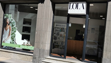 Lola&Co | Peluqueria en A Coruña / La Coruña
