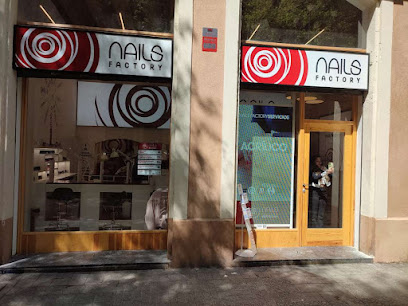 Nails Factory | Parlament | Salón de Uñas y Manicura en Barcelona