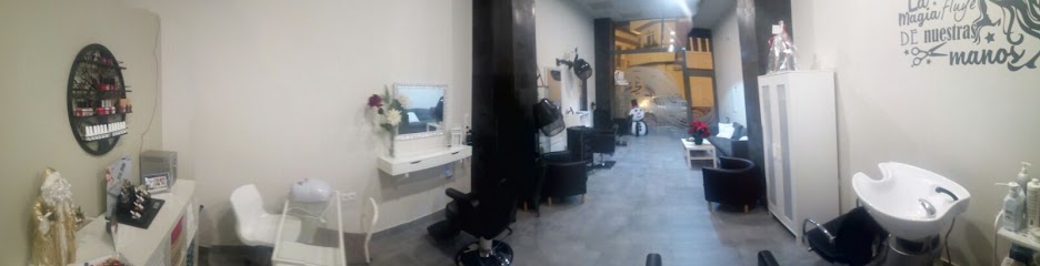 Peluquería y Estética Amig@s Juana Barbosa | Peluquería en Huelva / Huelva