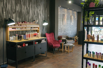 Rosa Style | Peluqueria en Lloret de Mar / Girona