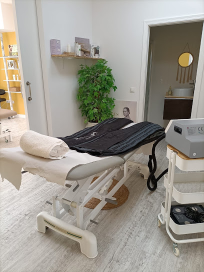 Estetetica y Quiromasaje Tere | Centro de Estética en Conil de la Frontera