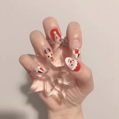Nail House | Salón de Manicura y Uñas en La Ràpita / 