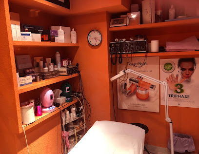 NOVA | Peluquería en Madrid / 