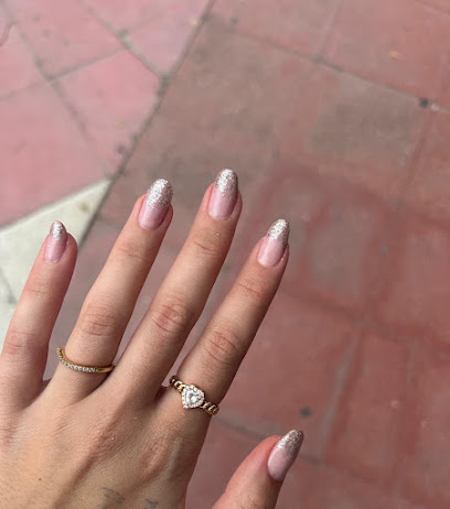 Hello Nails | Fuente del Berro | Salón de Uñas y Manicura en Madrid