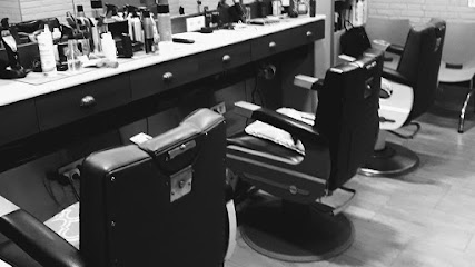 Picón Peluqueros | Peluquería en Sevilla / Sevilla