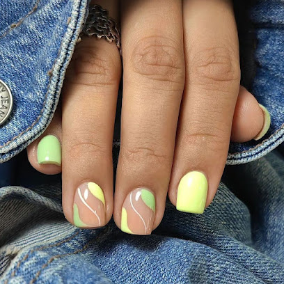 D-Uñas Nails & Beauty | Girona | Salón de Manicura y Uñas en Girona / 