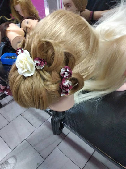 Academia de peluquería y estética Imagen | Peluqueria en Navalmoral de la Mata / Cáceres