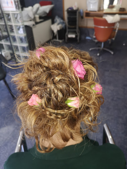 La Pelu | Peluquería en Molins de Rei / Barcelona