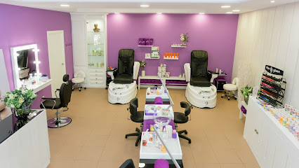 Nails Coruña | Juan Diaz Porlier | Salón de Uñas y Manicura en A Coruña