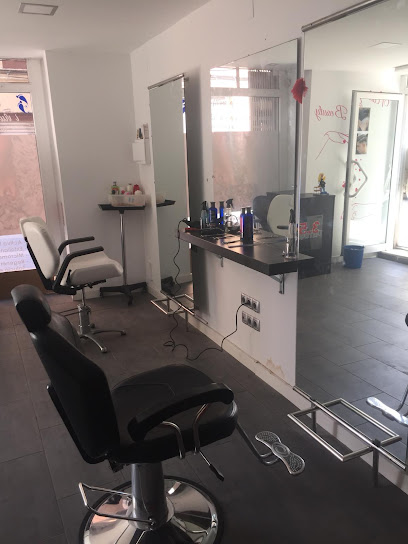 SAFI SALÓN | Peluqueria en Vilanova i la Geltrú / Barcelona