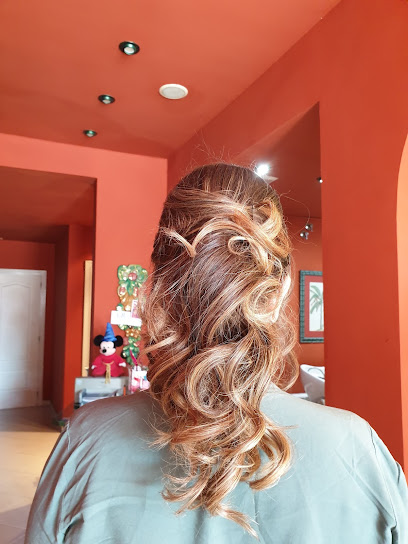 María Adelaida Sánchez Olucha | Peluquería en Onda / Castellón