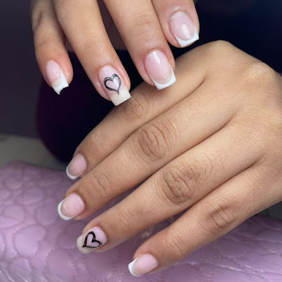 Holistic LAB - Nail, Lashes & More. | Salón de Manicura y Uñas en Barcelona / 
