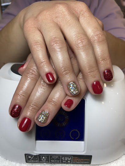 Almudena Pelegrí Perruquers | Peluqueria en Lleida / Lleida