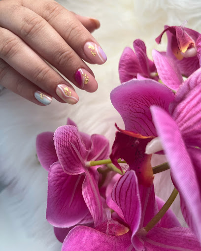 Verónica Gey | Salón de Uñas y Manicura en Lepe