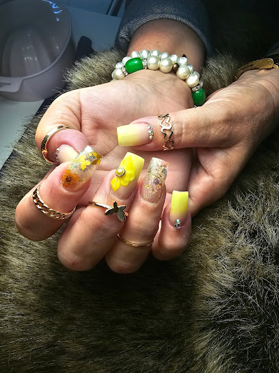 Tailenis-Nails y mari-Nails | Salón de Uñas y Manicura en Santa Cruz de la Palma