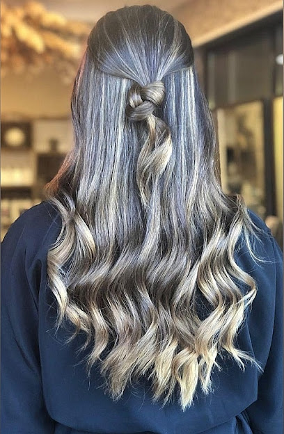 Leone Salon | Peluqueria en León / León