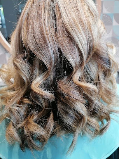 Arribas Martinez estudio de peluqueria | Peluqueria en Guadalajara / Guadalajara