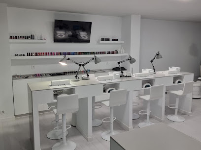 Nails&Nails | Salón de Manicura y Uñas en Valdemorillo / 