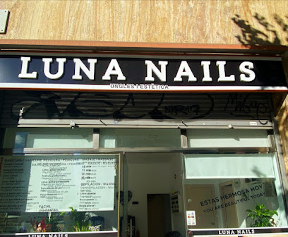 LUNA Nails | Salón de Uñas y Manicura en Barcelona