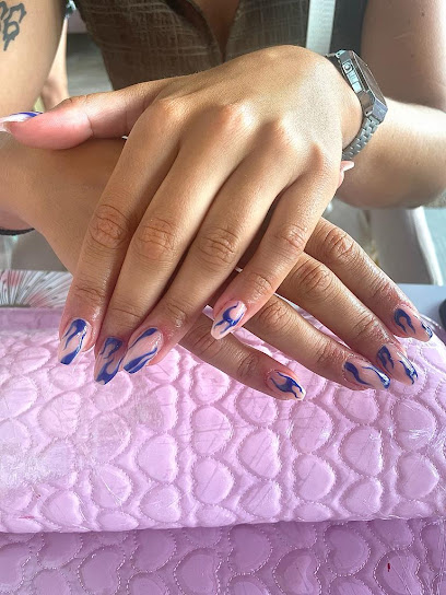 Massage and nail Bamboo | Salón de Manicura y Uñas en Arona / 