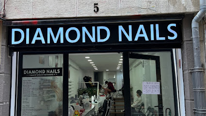 Diamond Nails | Salón de Manicura y Uñas en Bilbao / 