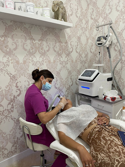 Nia Advanced Aesthetics Clinic | Peluquería en Tomares / 