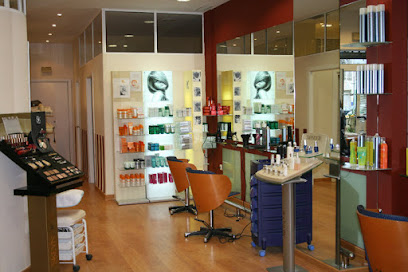 Peluquería Madox | Peluqueria en Sevilla / Sevilla