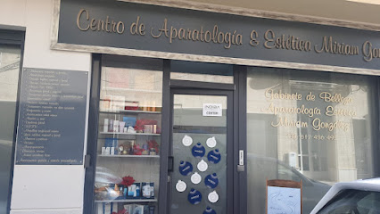 Miriam González | Peluquería en Ayamonte / 