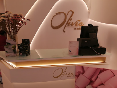 Olivia Nails | Salón de Manicura y Uñas en Valencia / 