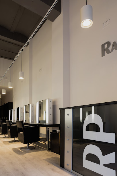 Raffel Pagès | Carrer Còrsega | Peluqueria en Barcelona / Barcelona
