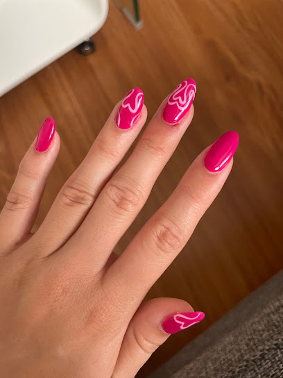 Nails & Spa | Salón de Manicura y Uñas en Alicante / 