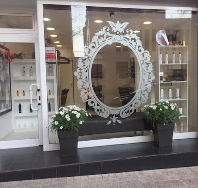 Perruqueria Rosa Maria Terrés | Peluquería en Badalona / Barcelona