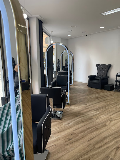 Styling hair | Peluquería en Torrent / Valencia