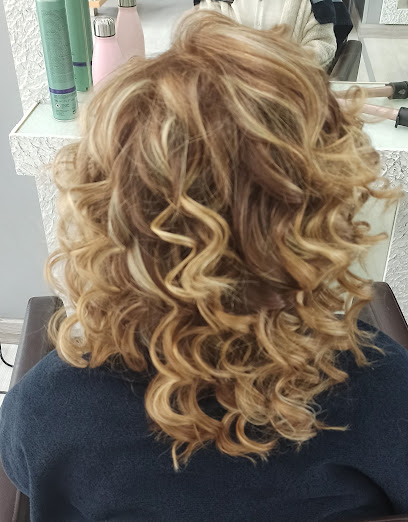 D’Beró Estilistas | Peluqueria en Ourense / Orense
