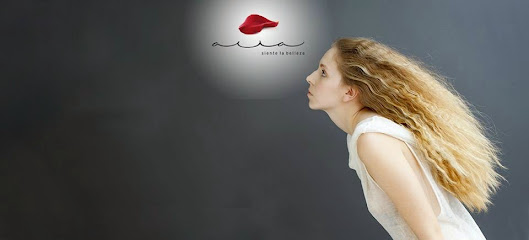 AUA, Siente la Belleza | Peluquería en Valladolid / 